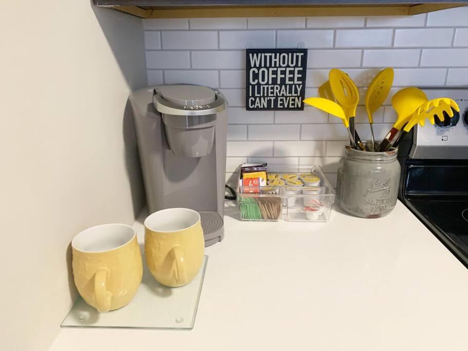 Beautiful 2Br Apt/Ewr Airport/King /Free Parking Newark Esterno foto